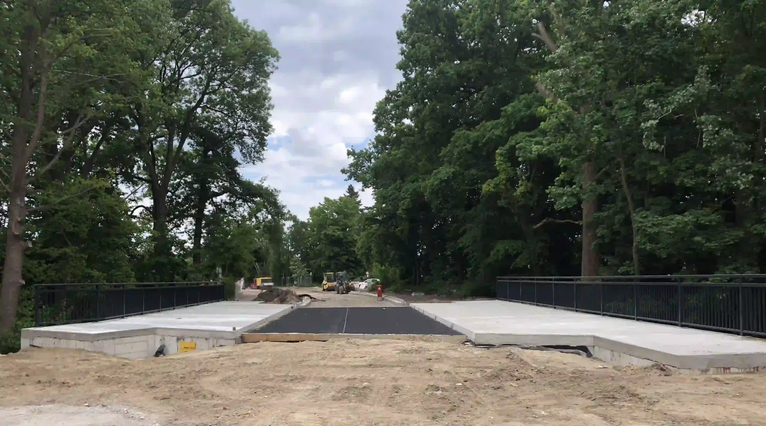 Aufnahme der kompletten Brücke an der Vehrter Landstraße in Osnabrück