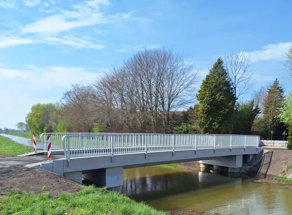 neue Tackenbrücke